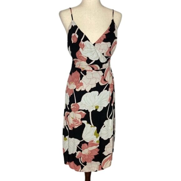 cupcakes & cashmere Dresses & Skirts - Cupcakes and Cashmere Black Floral Wrap Midi Dress